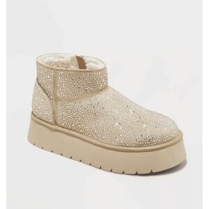 WILD FABLE EMBELLISHED ANKLE BOOTS NWT